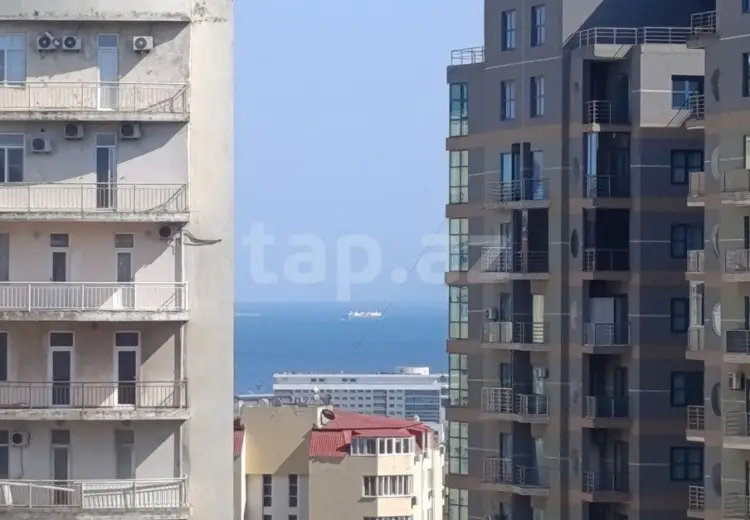 10 otaqlı mənzil , Bakı