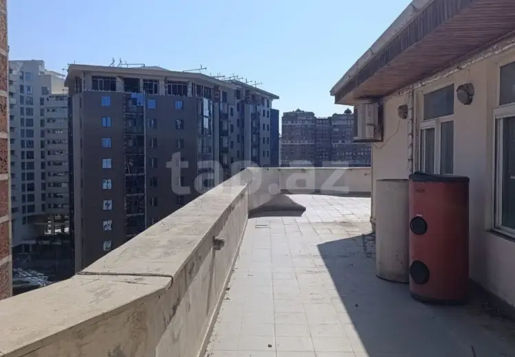10 otaqlı mənzil , Bakı