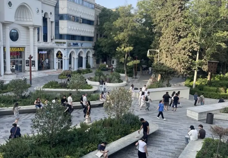 50 m² Obyekt / Ofis Kirayə (aylıq), Səbail, Bakı