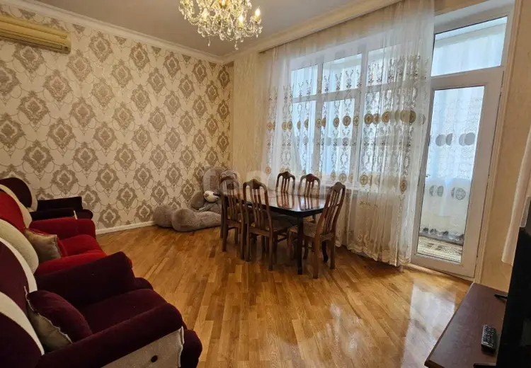 3 otaqlı mənzil , Bakı