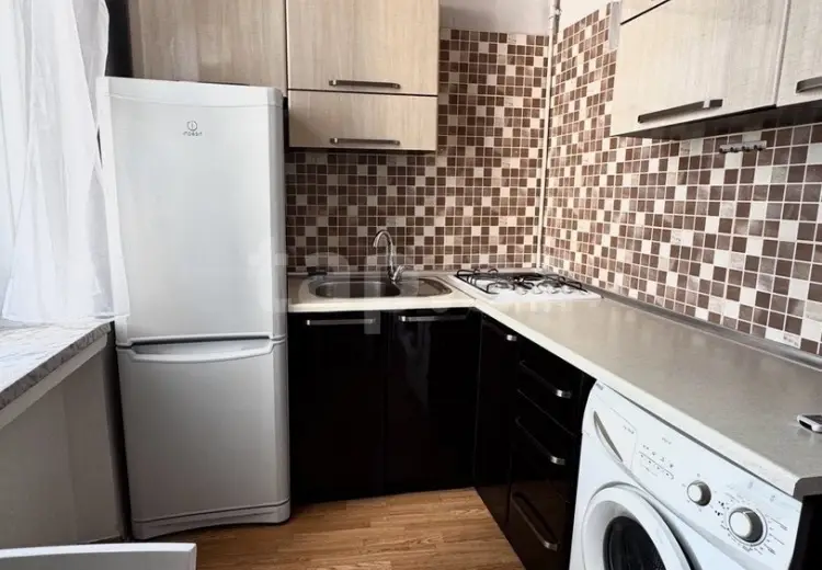 600 AZN - 1 otaqlı mənzil Kirayə (aylıq), Bakı