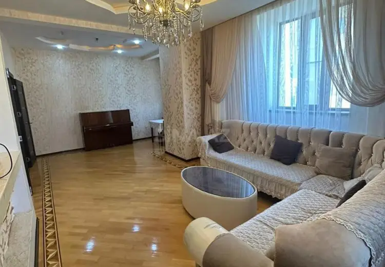 4 otaqlı mənzil Satılır, Nizami, Bakı
