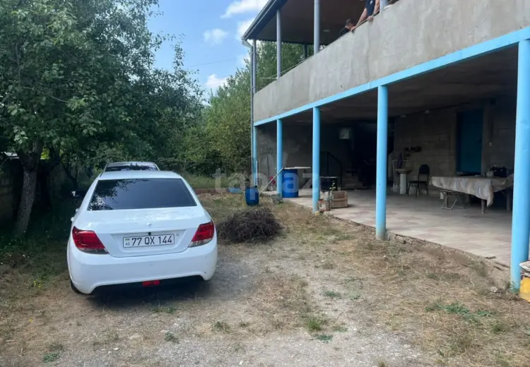 4 otaqlı mənzil , Bakı