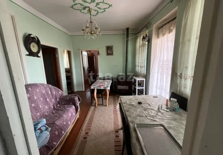 4 otaqlı mənzil , Bakı