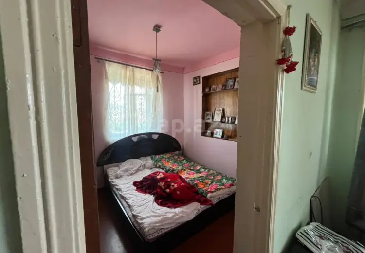 4 otaqlı mənzil , Bakı
