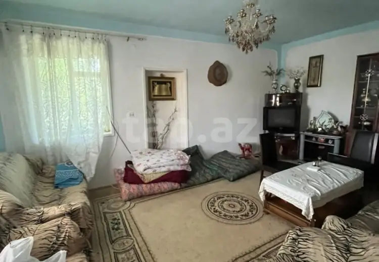 4 otaqlı mənzil , Bakı