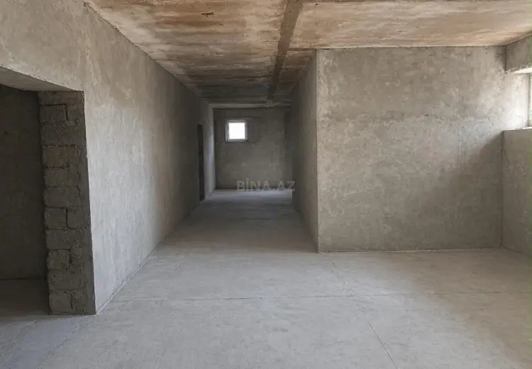 1000 m² Obyekt / Ofis Satılır, Qəbələ