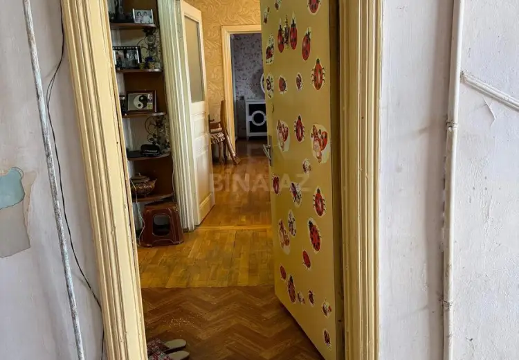 4 otaqlı mənzil Satılır, Gəncə