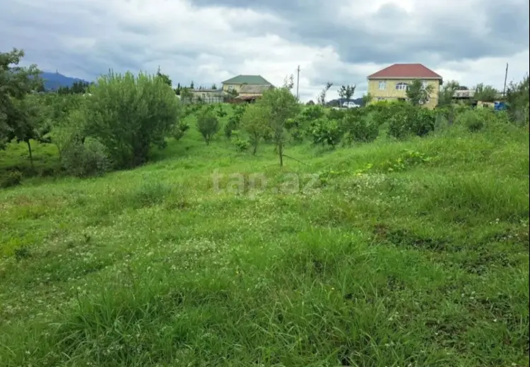 10 otaqlı mənzil , Astara