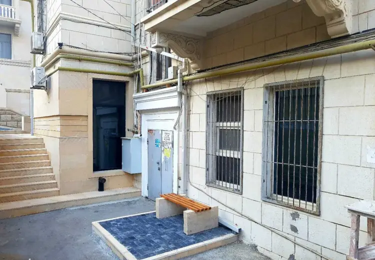 75 m² Obyekt / Ofis Kirayə (aylıq), Bayıl qəs., Səbail, Bakı