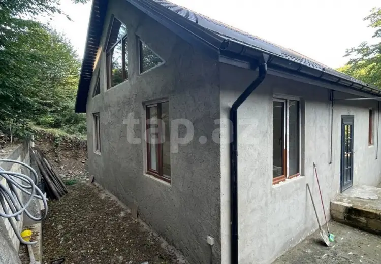 4 otaqlı mənzil , Qusar