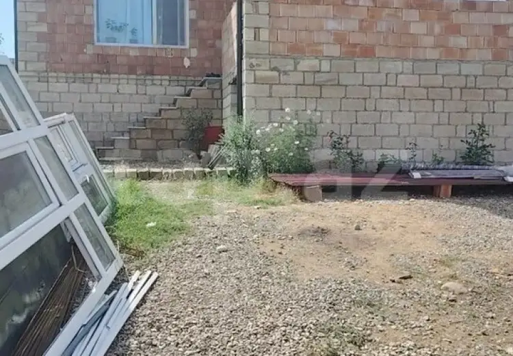 3 otaqlı mənzil , Quba