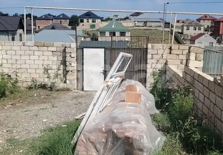 3 otaqlı mənzil , Quba