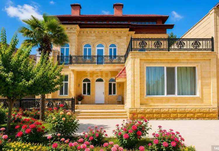 6 otaqlı mənzil , Bakı
