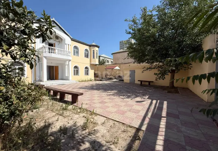 10 otaqlı mənzil , Badamdar qəs., Səbail, Bakı