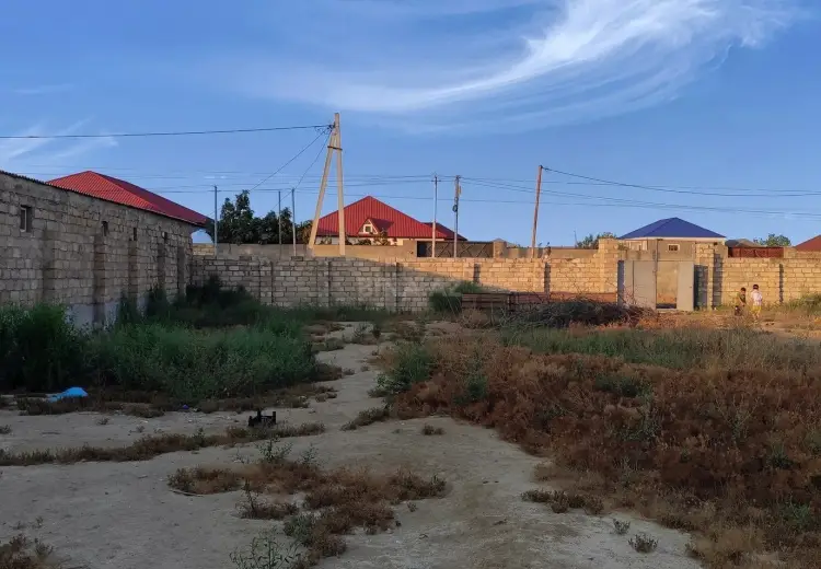 10 sot Torpaq Satılır, Abşeron
