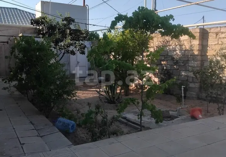 4 otaqlı mənzil , Bakı