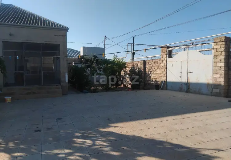 4 otaqlı mənzil , Bakı