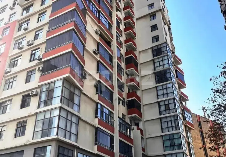 3 otaqlı mənzil , Bakı