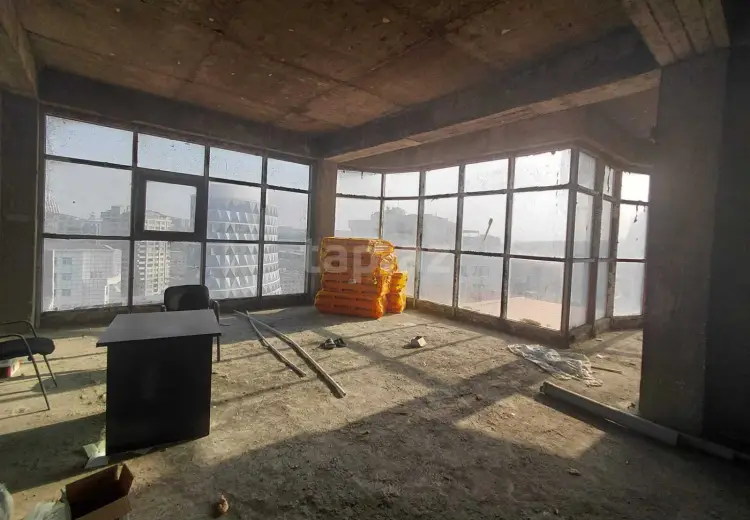 3 otaqlı mənzil , Bakı