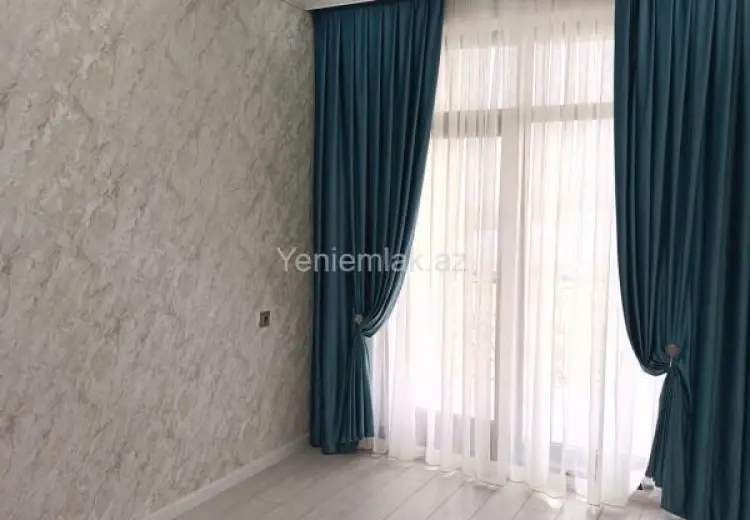 2 otaqlı mənzil Satılır, Sumqayıt Bulvarı, Sumqayıt