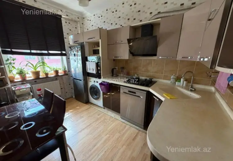 3 otaqlı mənzil Satılır, Yeni Yasamal qəs., Yasamal, Bakı