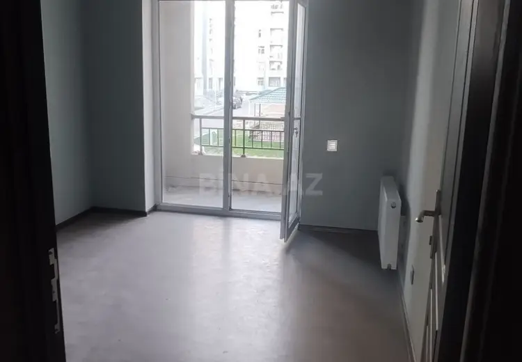 3 otaqlı mənzil Satılır, Gəncə