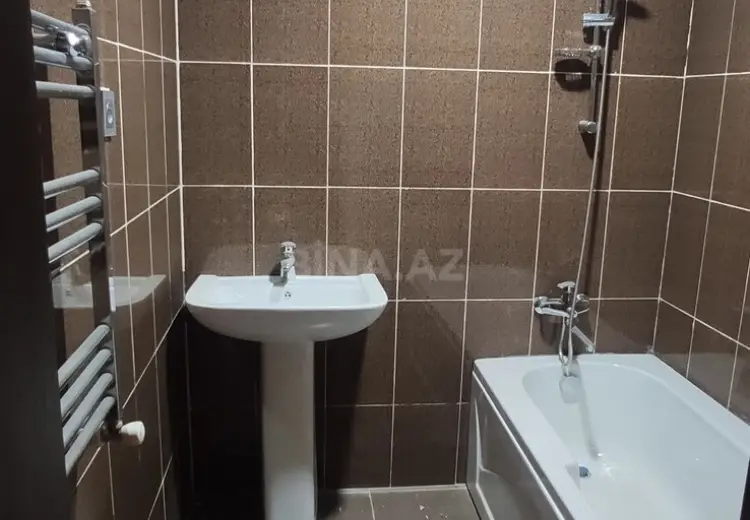 3 otaqlı mənzil Satılır, Gəncə
