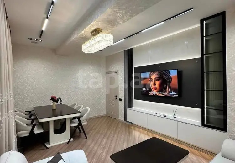 3 otaqlı mənzil , Bakı