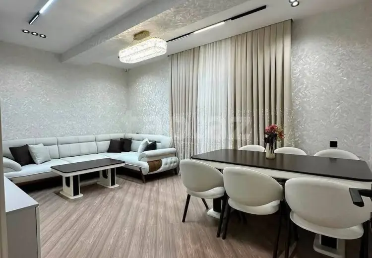3 otaqlı mənzil , Bakı