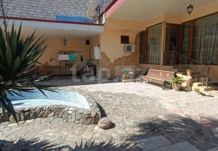4 otaqlı mənzil , Gəncə