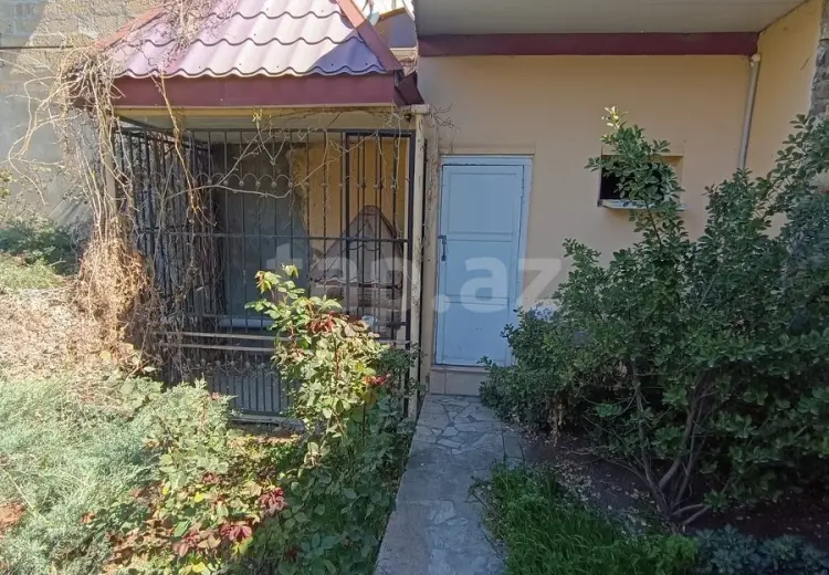 4 otaqlı mənzil , Gəncə