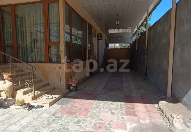 4 otaqlı mənzil , Gəncə