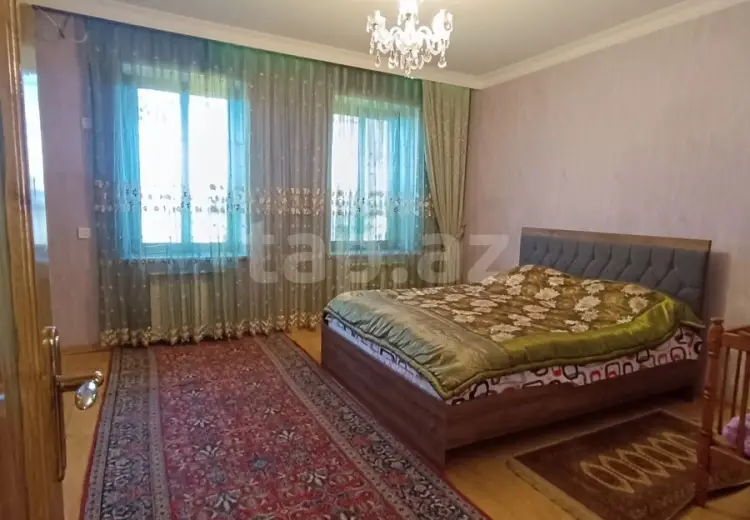 4 otaqlı mənzil , Gəncə