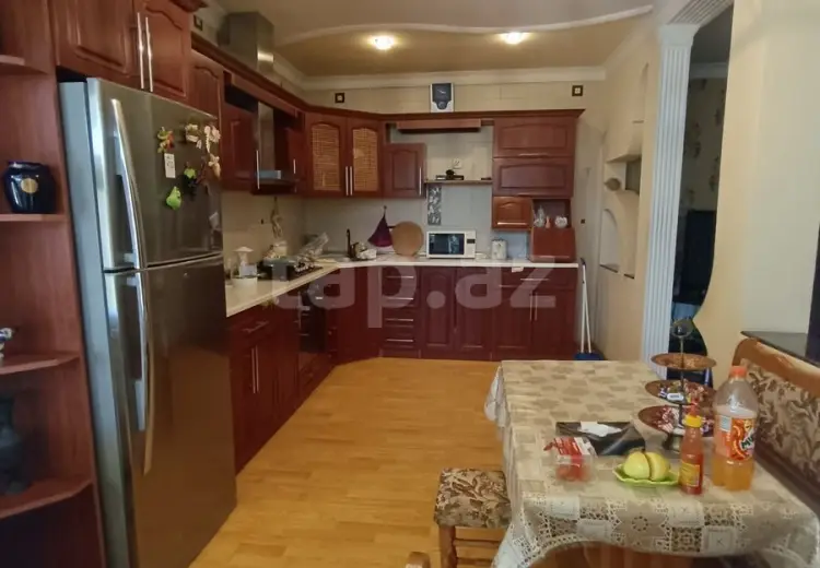 4 otaqlı mənzil , Gəncə