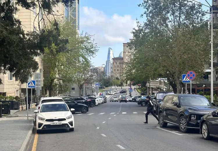 135 m² Obyekt / Ofis Satılır, Yasamal qəs., Yasamal, Bakı