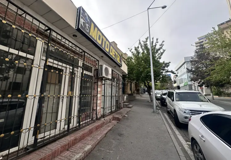 135 m² Obyekt / Ofis Satılır, Yasamal qəs., Yasamal, Bakı