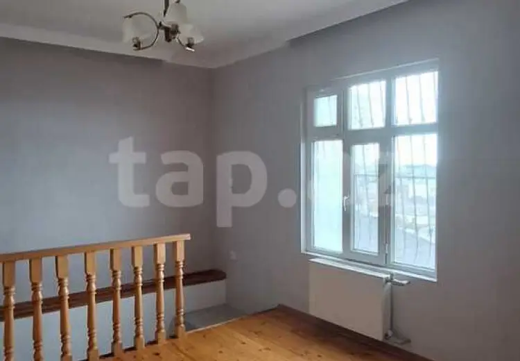 4 otaqlı mənzil , Bakı