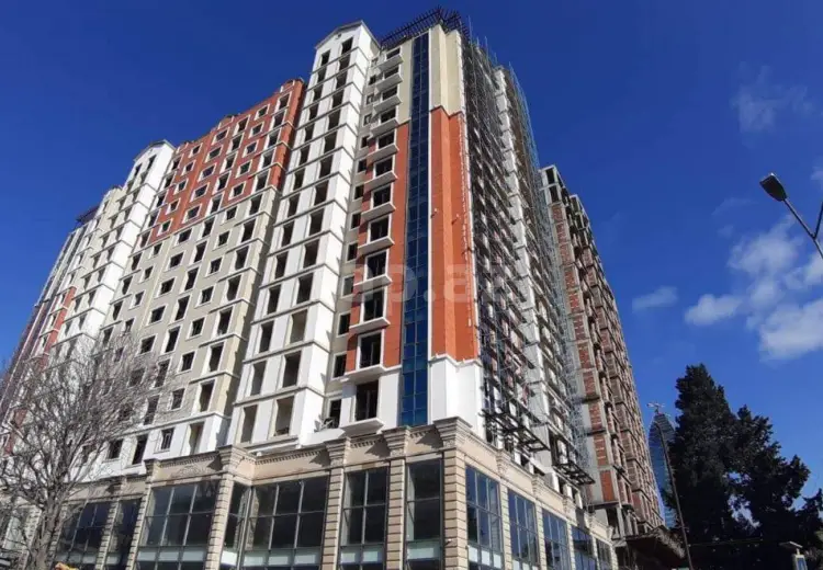 4 otaqlı mənzil , Bakı