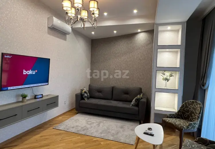 3 otaqlı mənzil , Bakı