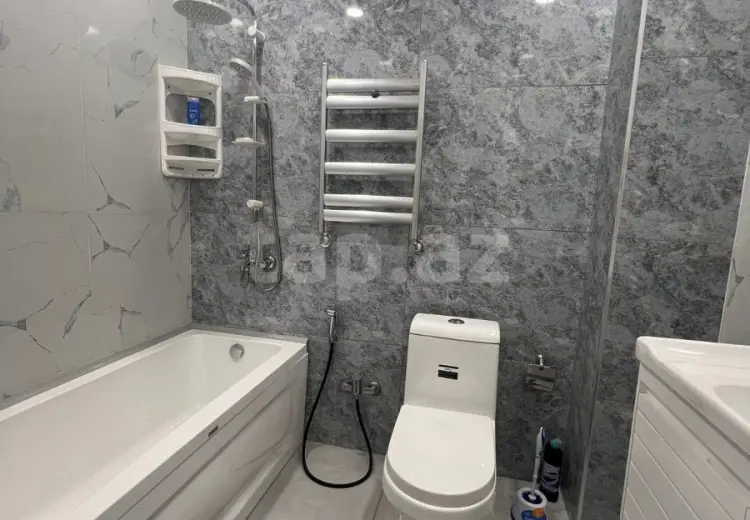 3 otaqlı mənzil , Bakı