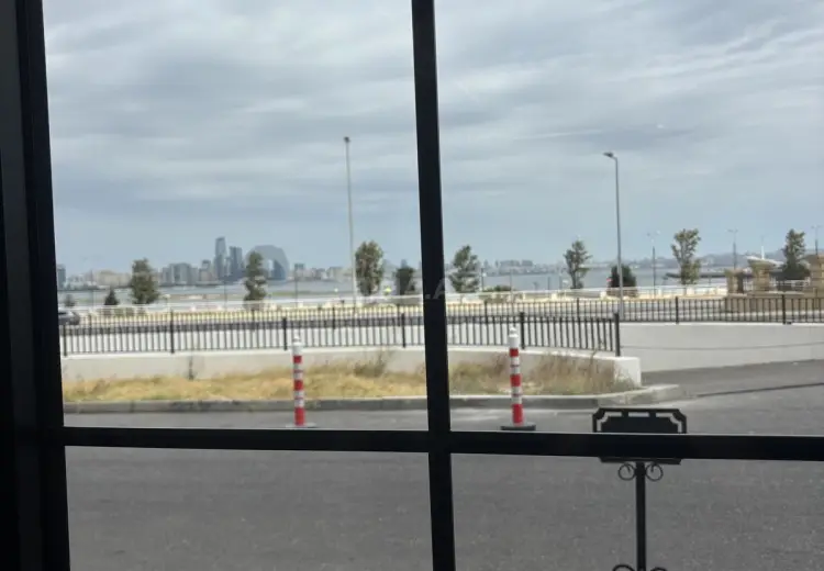 30 m² Obyekt / Ofis Kirayə (aylıq), Bayıl qəs., Səbail, Bakı
