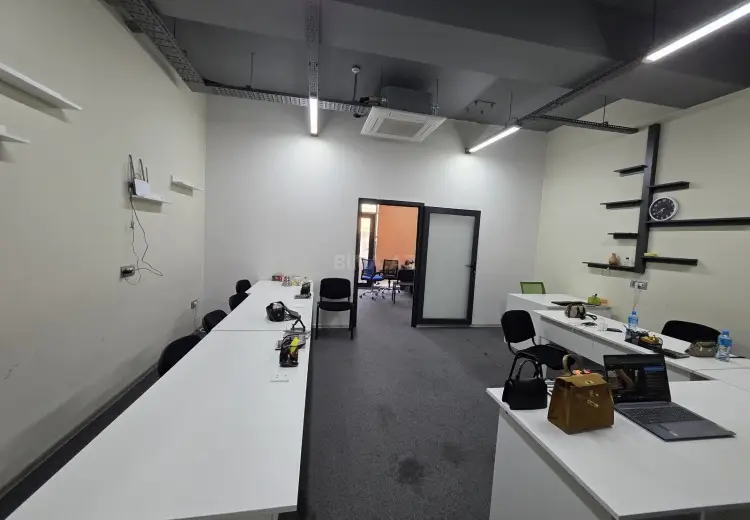70 m² Obyekt / Ofis Kirayə (aylıq), Nərimanov, Bakı