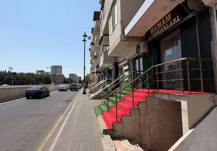 100 m² Obyekt / Ofis Kirayə (aylıq), Nərimanov, Bakı