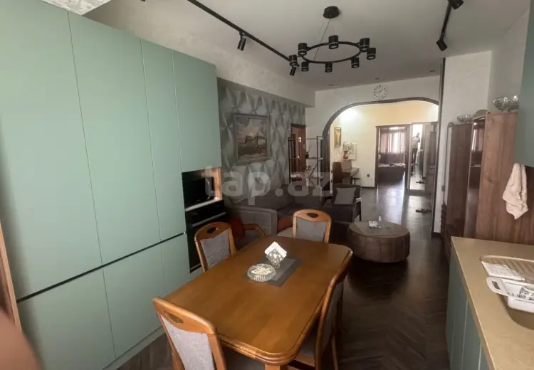 3 otaqlı mənzil , Bakı