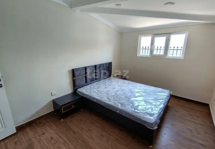 900 AZN - 4 otaqlı mənzil Kirayə (aylıq), Bakı