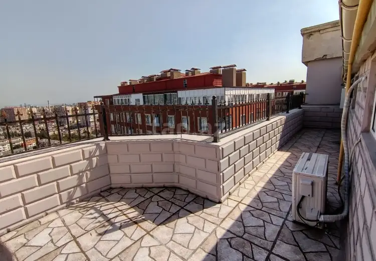 900 AZN - 4 otaqlı mənzil Kirayə (aylıq), Bakı