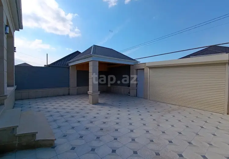 4 otaqlı mənzil , Bakı