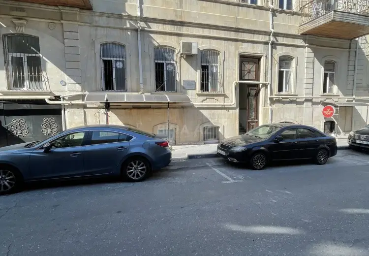 60 m² Obyekt / Ofis Kirayə (aylıq), Yasamal, Bakı
