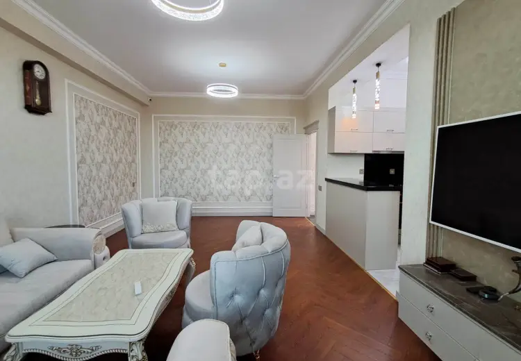 3 otaqlı mənzil , Bakı